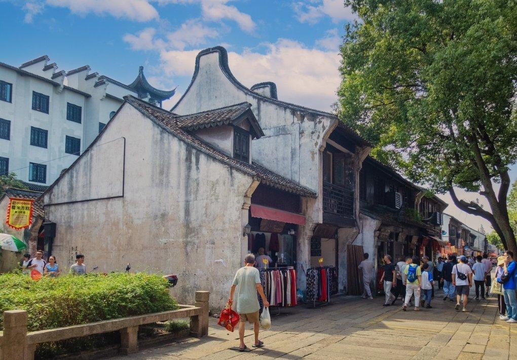 冷知识分享平台-朋友心累了怎么劝说?,发现奇闻异事的乐趣!
